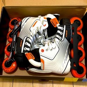 Hockey in-line blades